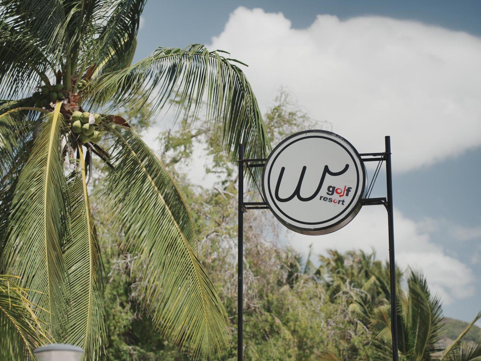 W Golf Resort Oslob Exterior photo